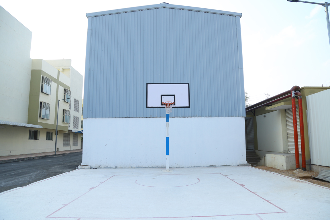 basketball-open-court-for-boys